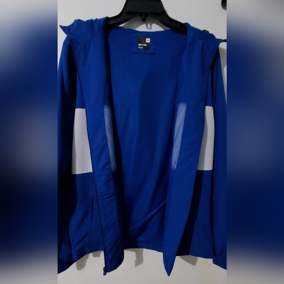 Under Armour men's Windbreaker Jacket. NWT - Picture 7 of 11